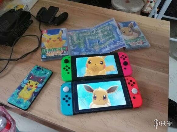 精灵宝可梦LetsGo皮卡丘伊布捕抓